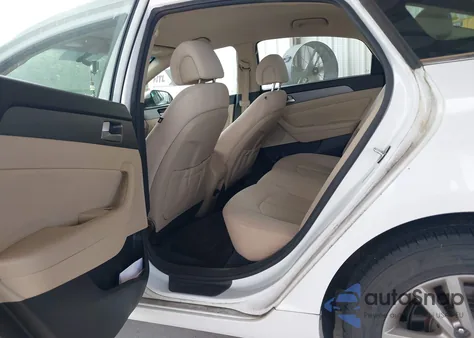 2015 Hyundai Sonata Se z USA, uszkodzony, nr VIN 5NPE24AF5FH186401